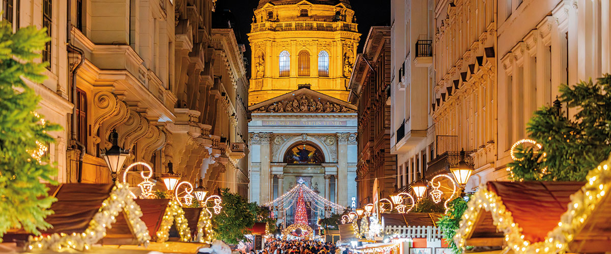 Enjoy the festive Christmas atmosphere